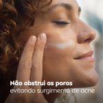 4006000004235-NIVEASUNProtetorSolarFacialBeautyExpertControledeOleosidadeComCorMédiaFPS6050g-3.jpg